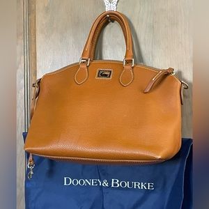 Dooney & Bourke satchel / handbag with dust cover and strap